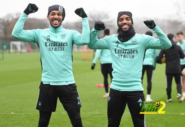 لاكازيت يوجه رسالة خاصة إلى أوباميانج بعد انتقاله إلى برشلونة