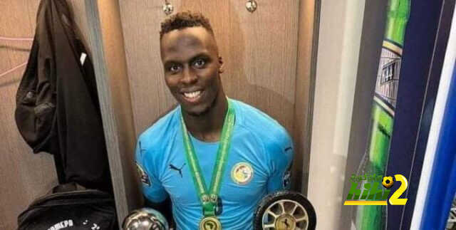 ميندي حقق المعجزات .. حارس تشيلسي يفوز بكأس كل 27 مباراة