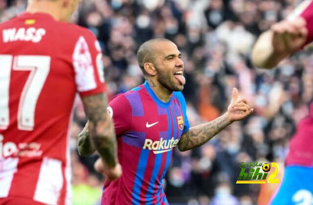 فيكتور يتعجب من قرار استبعاد ألفيس من اليوروبا ليغ