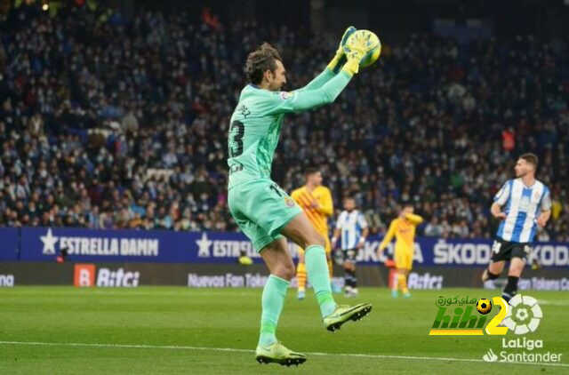 دييغو لوبيز يلوم نفسه بعد التعادل مع برشلونة