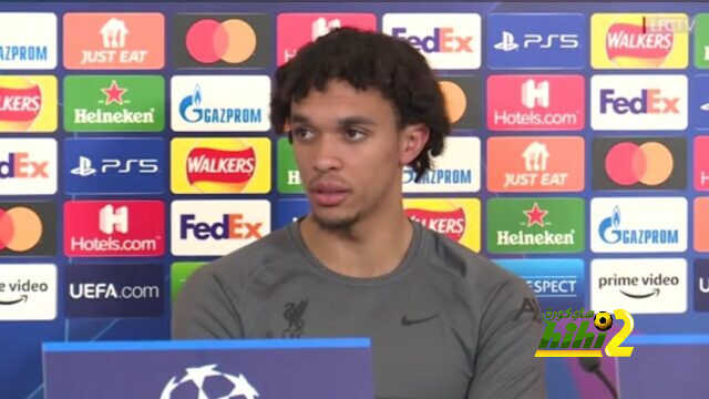 أرنولد يعلق على فارق النقاط بين ليفربول ومانشستر سيتي