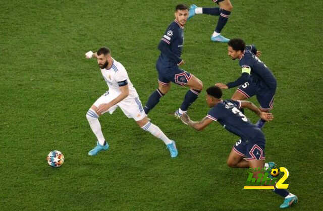 بالبوا يؤكد استيائه من مستوى ريال مدريد بعد 45 دقيقة في القمة