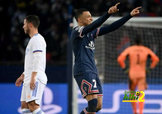 سانشيز يشيد بمبابي بعد القضاء على ريال مدريد