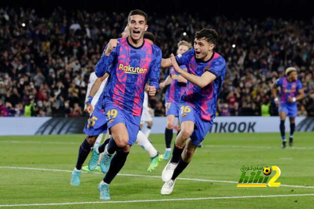 برشلونة يقترب من تجديد عقد نجم الفريق