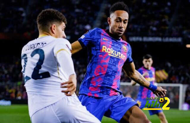 سبب غضب نجوم برشلونة بعد لقاء نابولي
