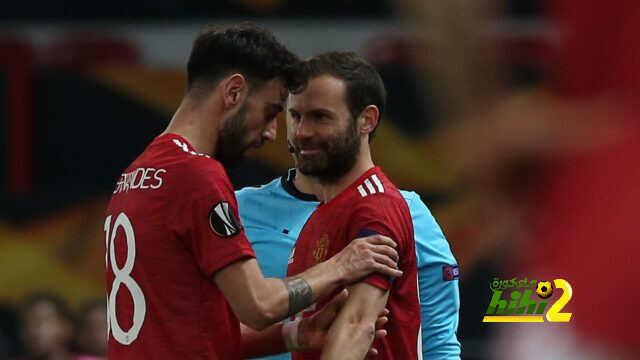 برونو فيرنانديز يكشف عن صديقة المفضل داخل مانشستر يونايتد