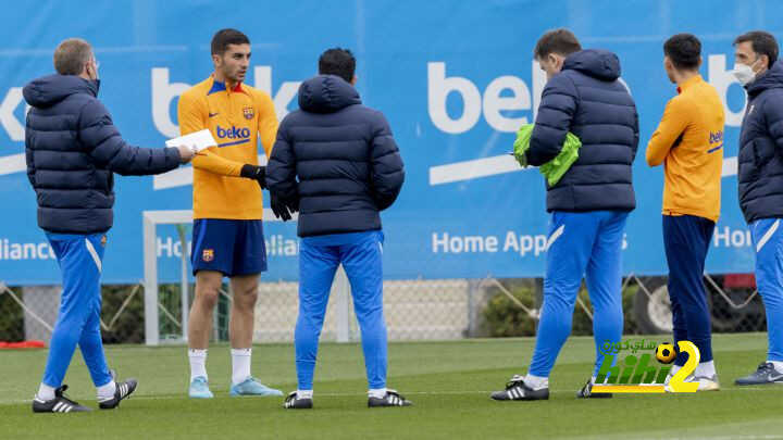 تشكيل آس المتوقع لبرشلونة أمام فالنسيا