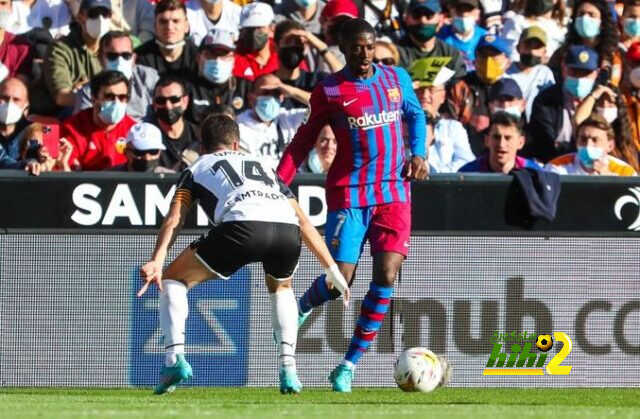لا تلوم التحكيم يا فالنسيا .. برشلونة سحقك في ديارك