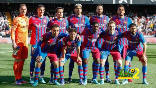 هل يمكن مقارنة موهبة مبابي مع أي لاعب حالي في برشلونة؟