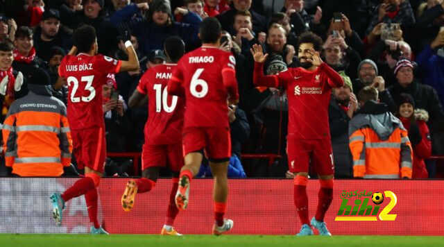 ليفربول يقسو على ليدز بسداسية ويقلص الفارق مع السيتي لثلاث نقاط!