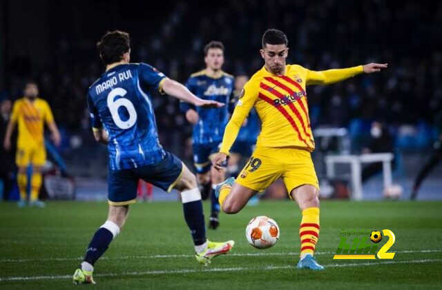 بيدريرول يتوجه بالشكر إلى تشافي بعد مباراة نابولي