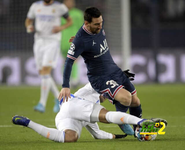 الكشف عن خط وسط ريال مدريد أمام باريس سان جيرمان