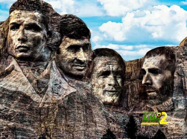 بنزيما يحتل المرتبه الثالثه