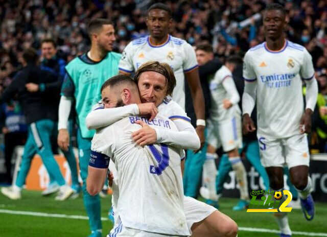 فيديو: شاهد كيف حطم مودريتش وبنزيما حصون باريس