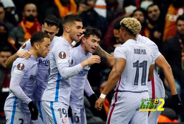 كارازو يشيد بجمالية هدف بيدري ضد غلطة سراي