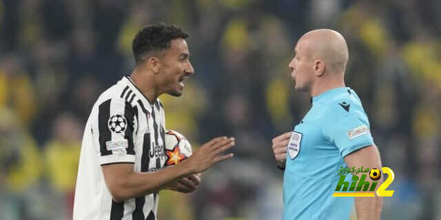 دانيلو .. الخيار الصعب لبرشلونة
