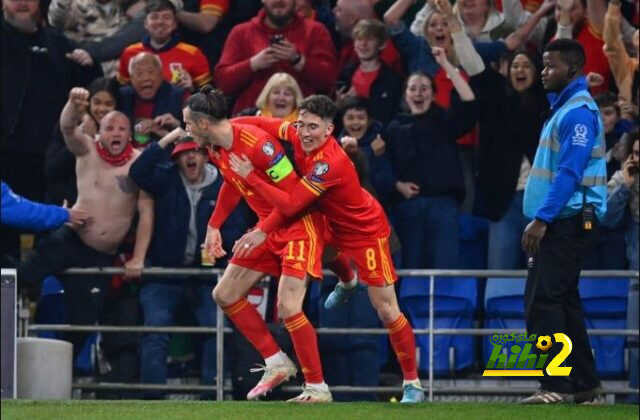 سانز يكشف سبب عدم تألق بيل مؤخرًا مع مدريد بعكس ويلز