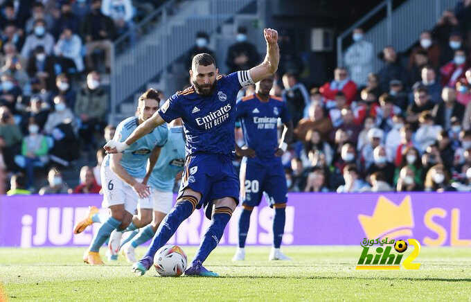 بنزيما أفضل لاعب في العالم يسدد ركلات جزاء
