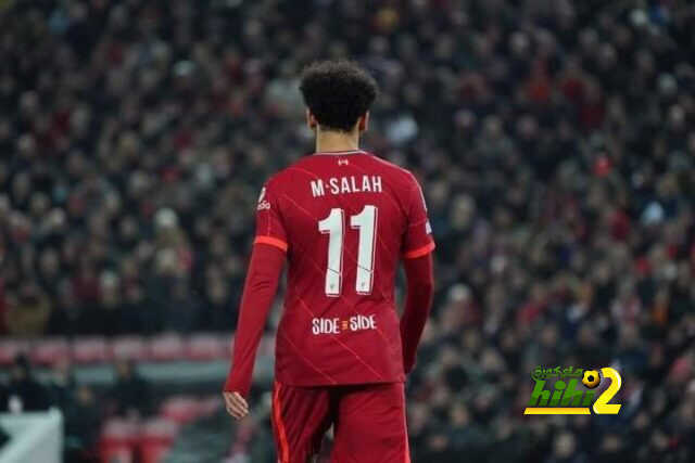 صلاح يترقب رقم قياسي في مباراة بنفيكا الليلة