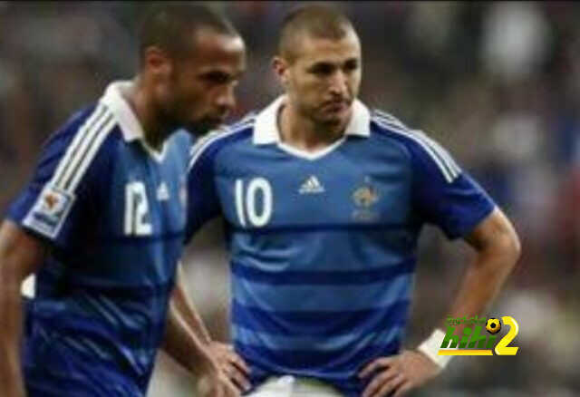 هنري يستسلم لمعشوقه بينزيما