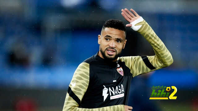 مارسيليا يدرس عرضًا للمهاجم المغربي يوسف النصيري