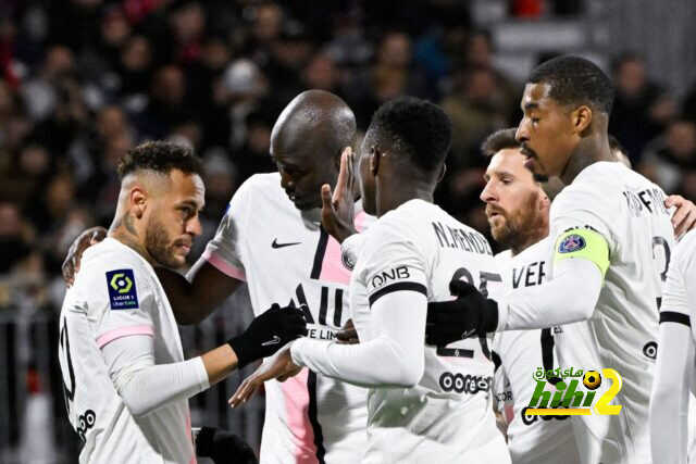 باريس سان جيرمان يكتسح كليرمون بسداسية في الدوري الفرنسي