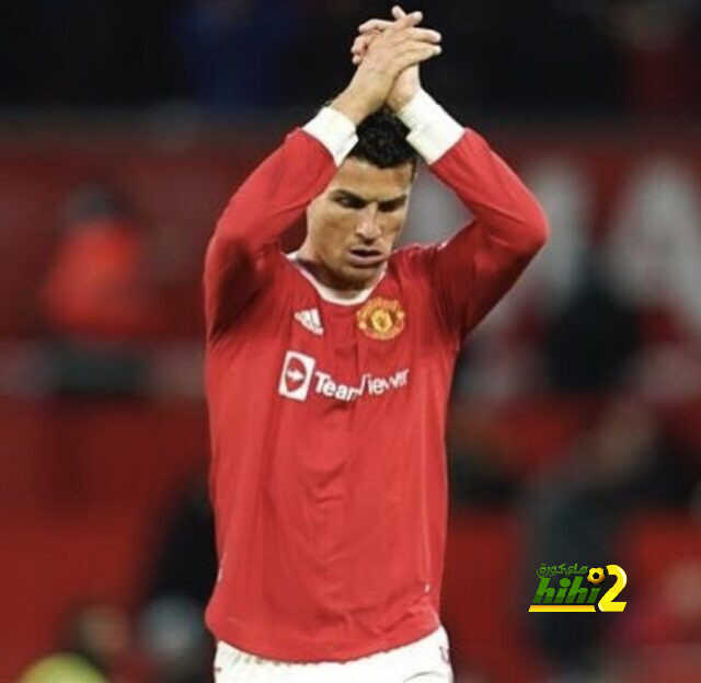 رونالدو يقدم اعتذار رسمي للطفل الذي حطم هاتفه بعد مباراة إيقرتون