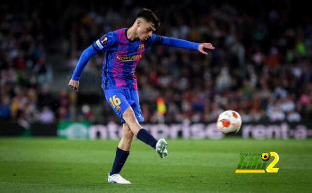 صورة معبرة عن حال جماهير فرانكفورت في الكامب نو