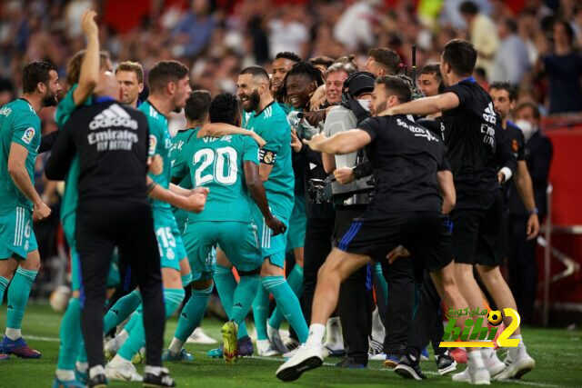 شاهد الفرحة الهستيرية للاعبي ريال مدريد بغرف خلع الملابس