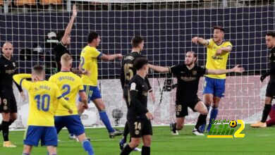 رقم سلبي لمدرب قادش أمام برشلونة