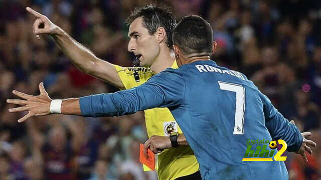 تيباس برشلوني .. يريد توقيف زحف ريال مدريد نحو اللقب بأي ثمن