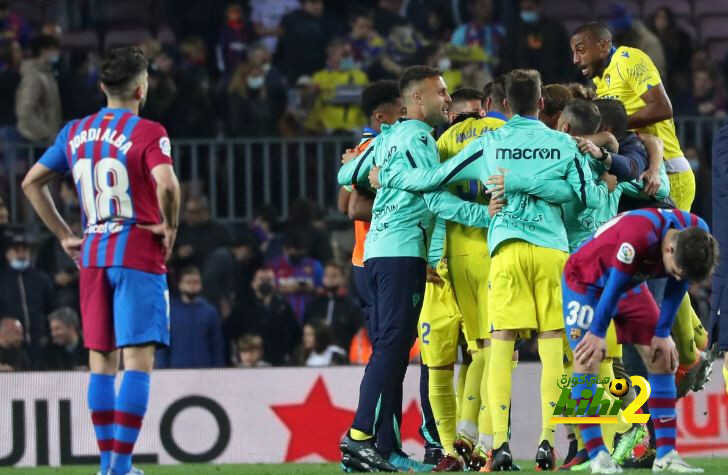 العيب الخطير الذي دمر أحلام برشلونة هذا الموسم