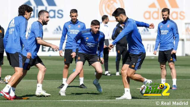 الريال يختتم استعدادته في مدريد قبل مواجهة مانشستر