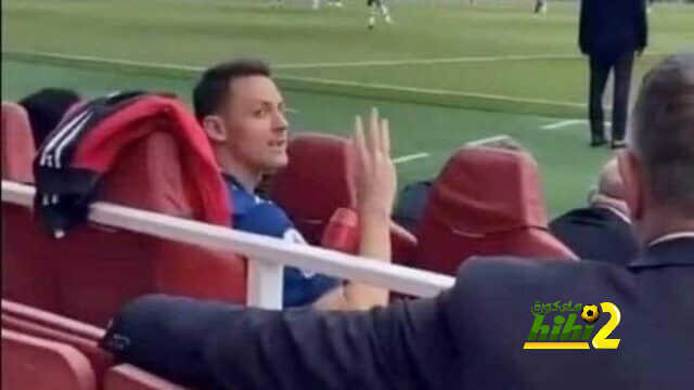 صورة .. إشارة مستفزة من ماتيتش لجمهور أرسنال