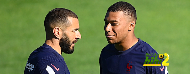 صور : شاهد كيف رحب كريم بنزيما و فينيسيوس بمبابي في ريال مدريد