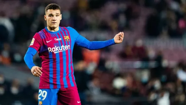 برشلونة لا يحتاج ليفاندوفسكي .. جوغلا يقدم مستويات خرافية !