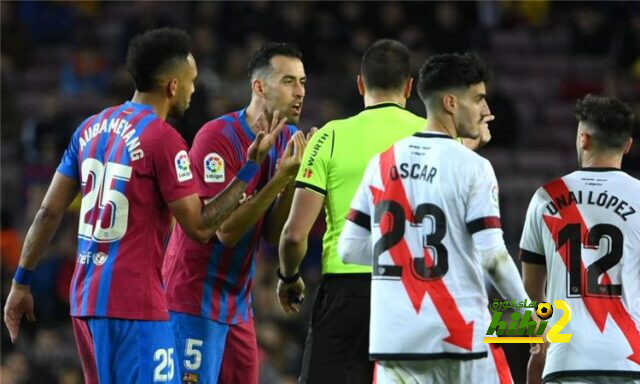 نجم برشلونة يوافق على تجديد عقده مع الفريق