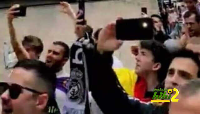 ألتراس سور يصل مدريد للاحتفال بلقب الدوري الاسباني