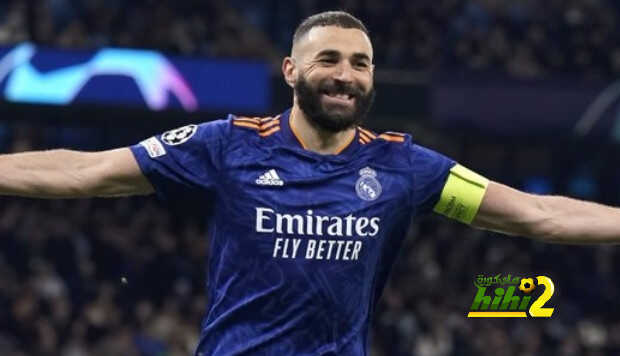 بينزيما يكرر رقم كريستيانو
