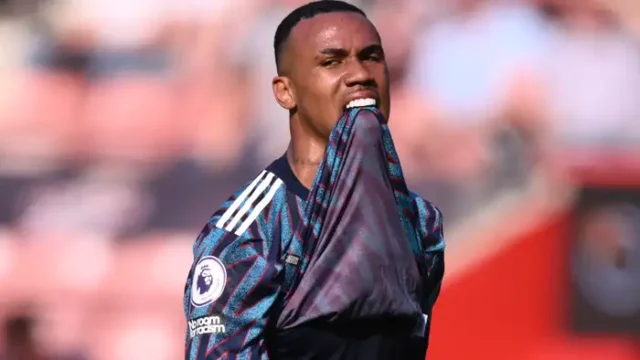 آرسنال يفكر في الاستغناء عن قلب دفاعه جابرييل!