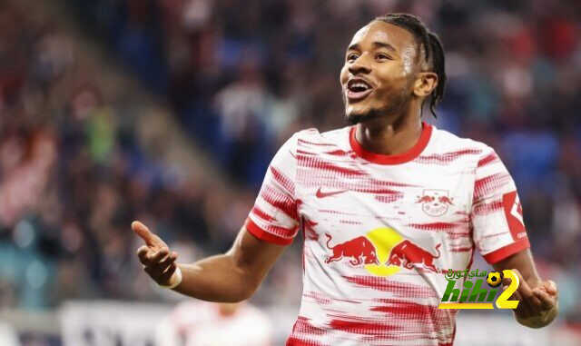 نجم لايبزيج يتوج بجائزة الموسم فى الدوري الألماني