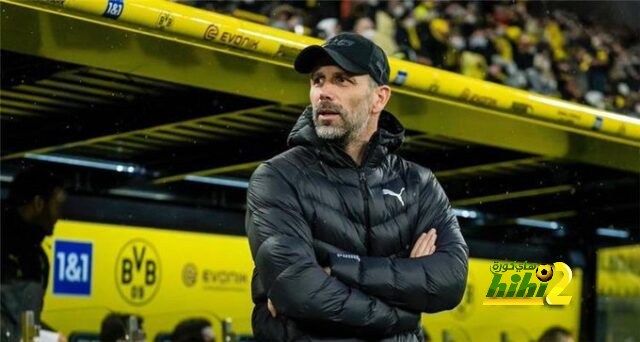 دورتموند ينفصل عن مدربه
