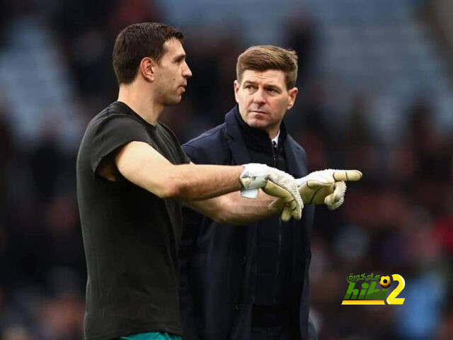 سبب استبعاد مارتينيز من مواجهة مانشستر سيتي