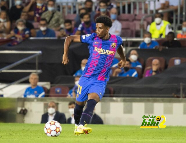 برشلونة يبدأ التخطيط لإعارة ظهيره الشاب