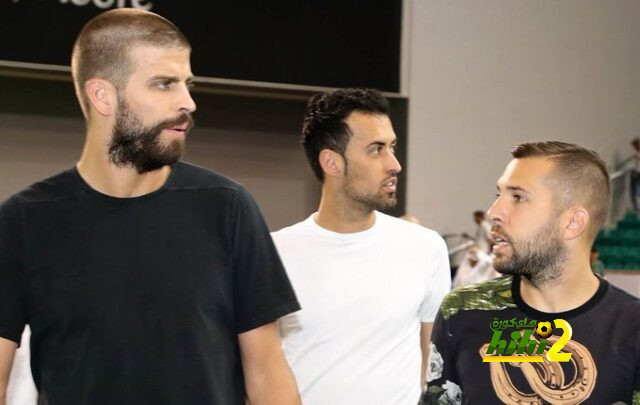 هل يستجيب كبار لاعبي برشلونة لتهديدات الإدارة؟!