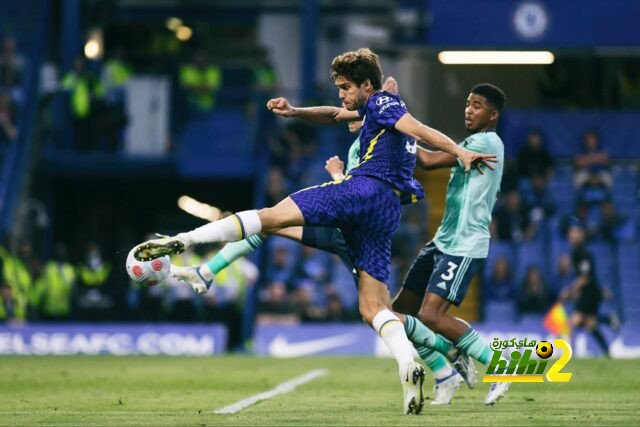 برشلونة ينهى صفقة مدافع تشيلسي