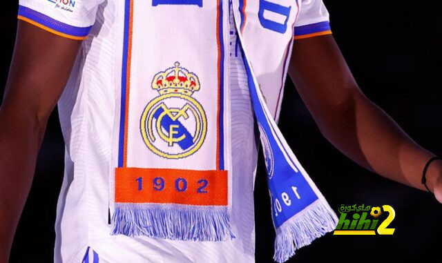 صورة: غضب رونسيرو بعد إزالة شعار مدريد من سيبيليس