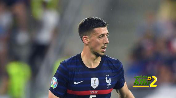 يوفنتوس يفكر في استعارة لينجليت من برشلونة