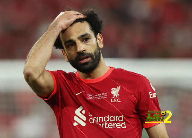 تطور جديد بشأن تعاقد برشلونة مع محمد صلاح