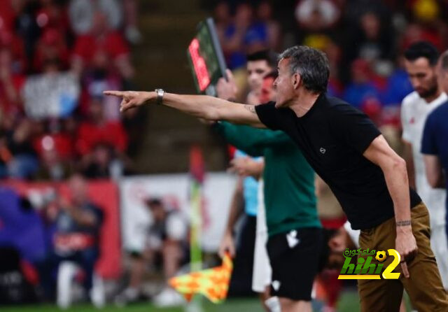 لويس إنريكي .. قدم خدمة العمر لجماهير برشلونة!